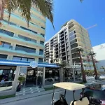 Dum Mamaia Nord * Năvodari