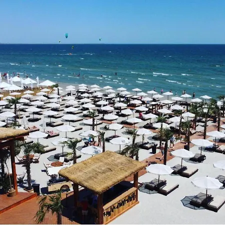 Dum Mamaia Nord Appartement Năvodari