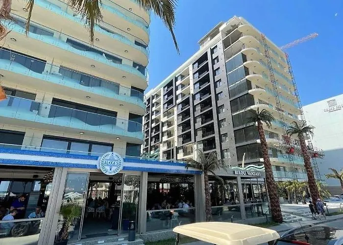 Dum Mamaia Nord * Navodari